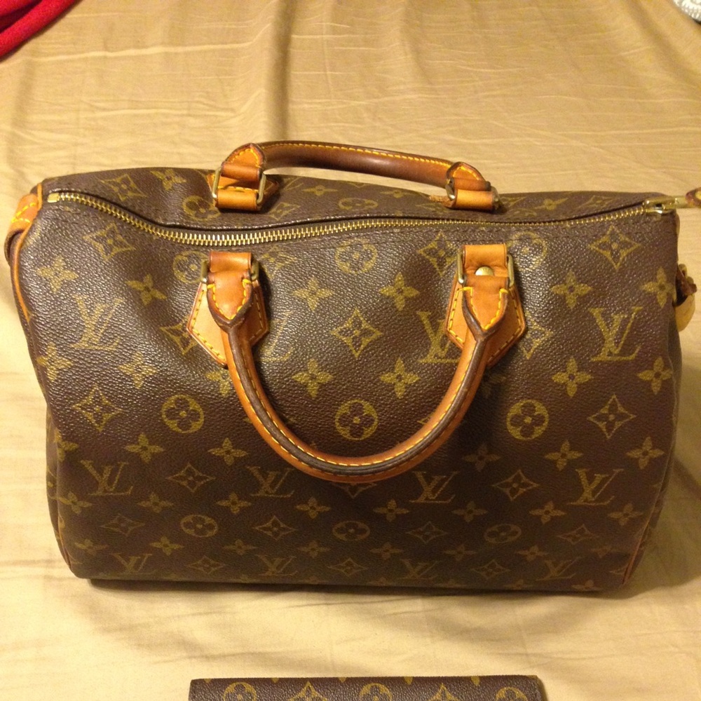 Louis Vuitton Vintage Speedy 30